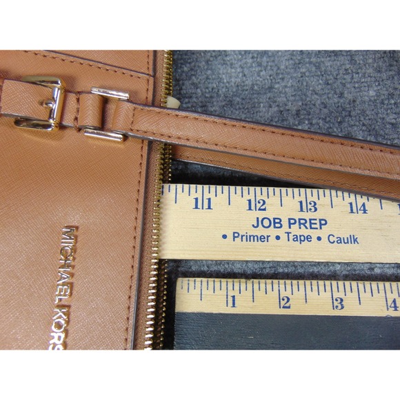 Michael Kors Jet Set Travel Charlotte Tote Acorn Brown Saffiano Leather Purse - Picture 12 of 16